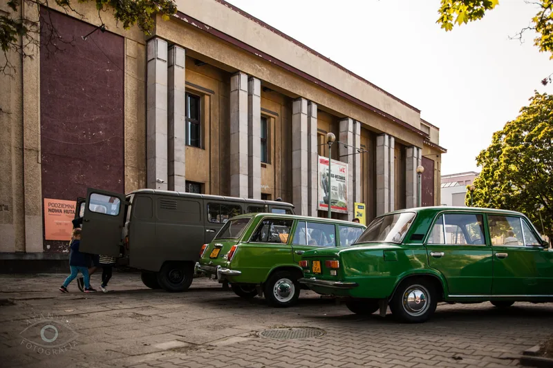 Fiat 126p Maluch — samochód który zmotoryzował Polskę